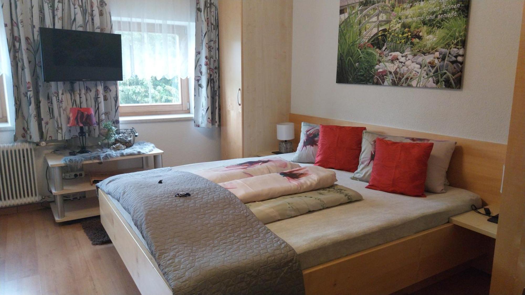 Thalerhof Hotel Roppen Екстериор снимка