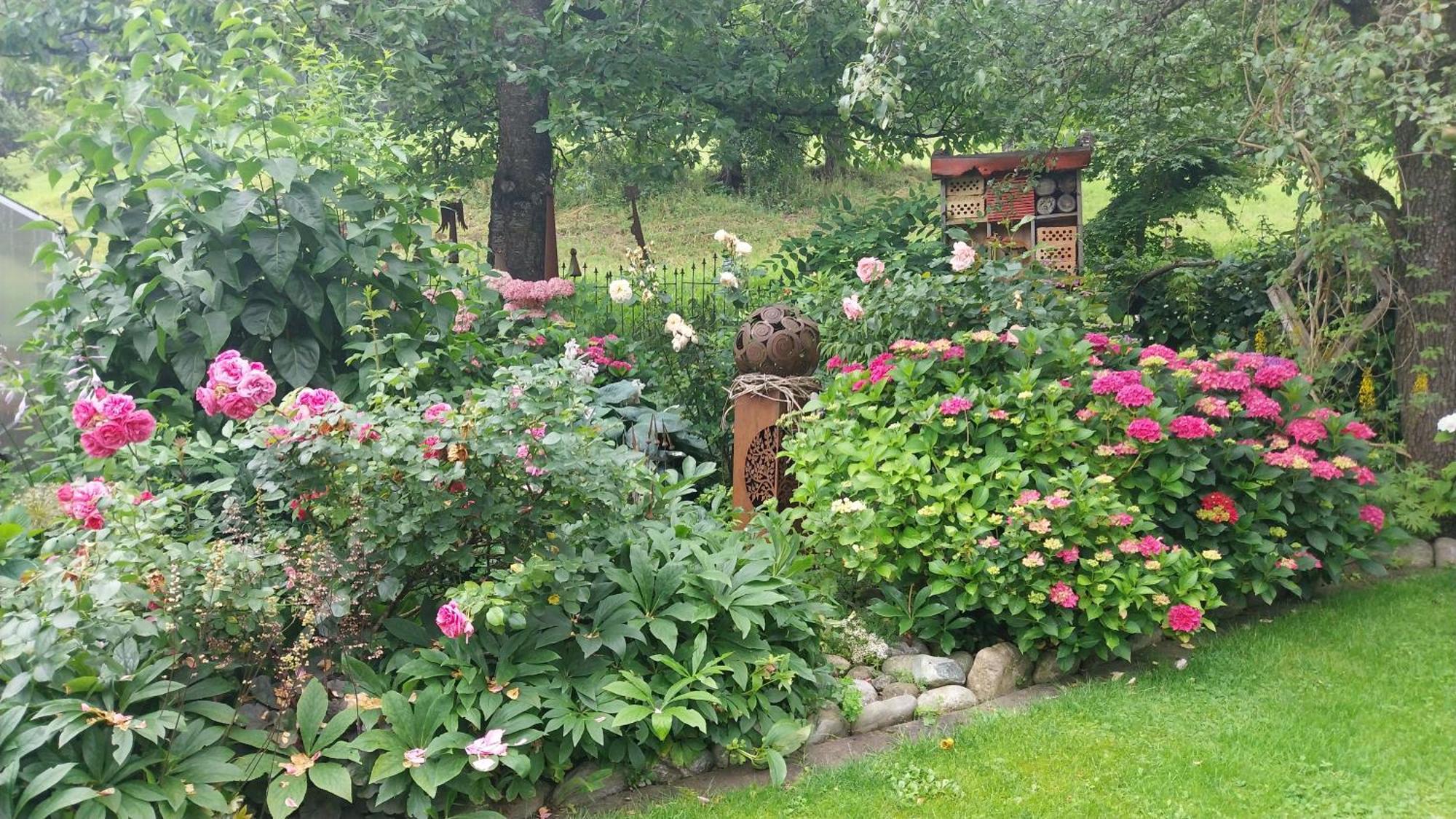 Thalerhof Hotel Roppen Екстериор снимка