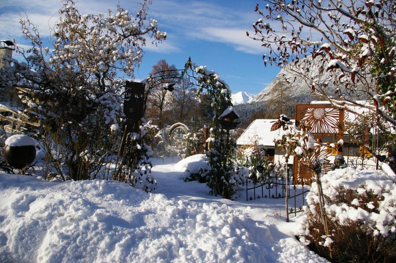 Thalerhof Hotel Roppen Екстериор снимка